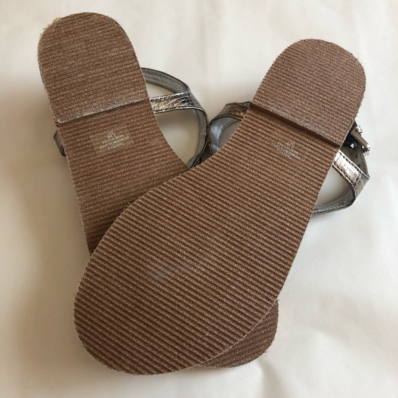 Tommy Hilfiger Metallic Sandal - Picture 3 of 6